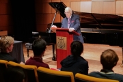 006 Melvin Stecher giving further details at Steinway Hall