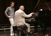 42-Tong-Il-Han-during-a-master-class-with-Illia-Ovcharenko